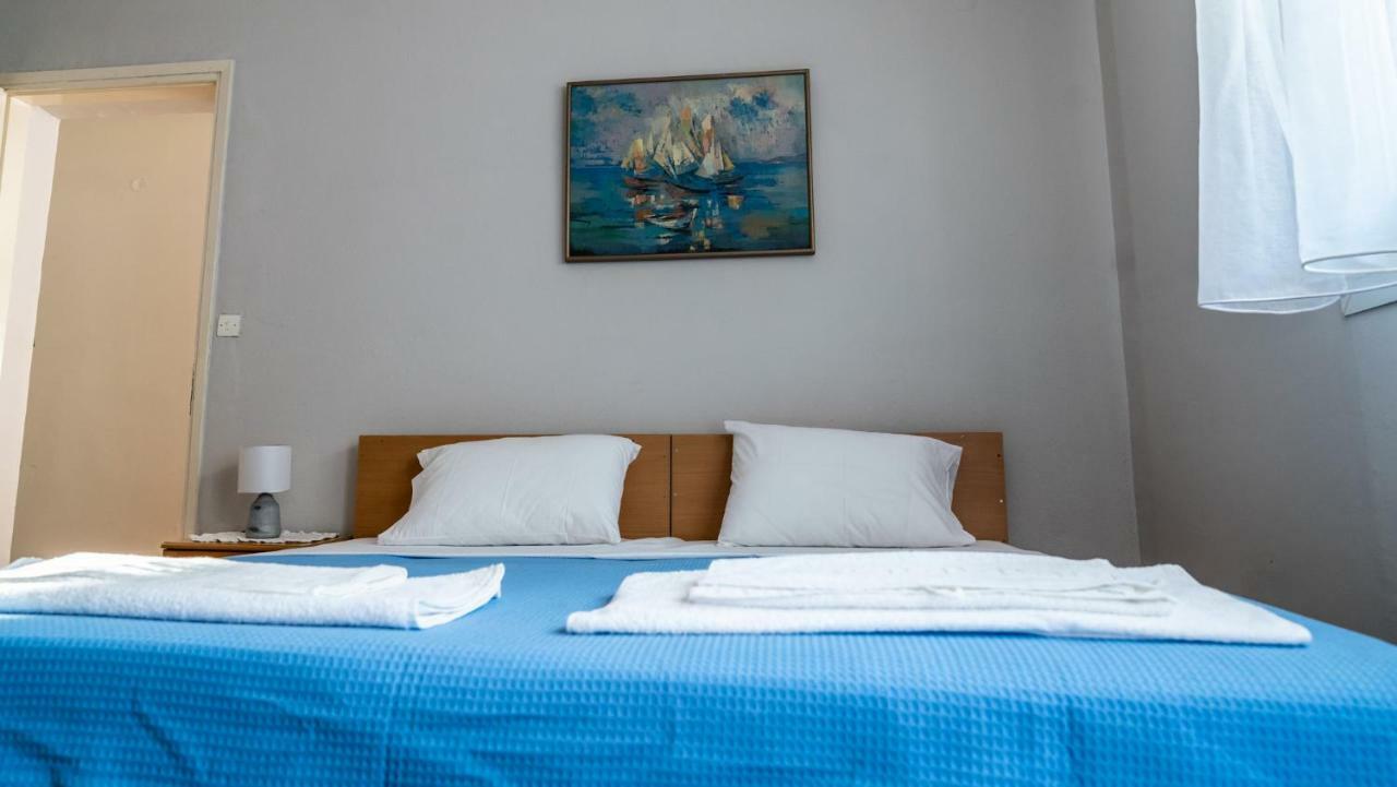 Apartment Next To The Sea - *